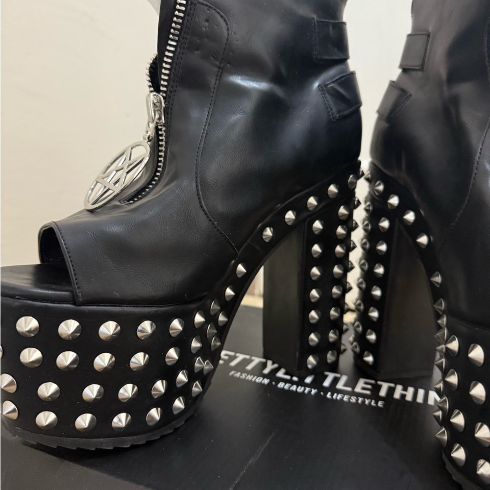 Liliana Black Studded Platform Peep-Toe Boots - Picture 5 of 6